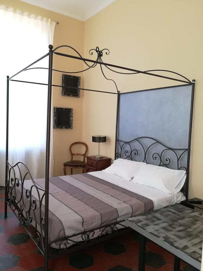 Dimora Castello Dei Conti Bed & Breakfast Trinita  Luaran gambar