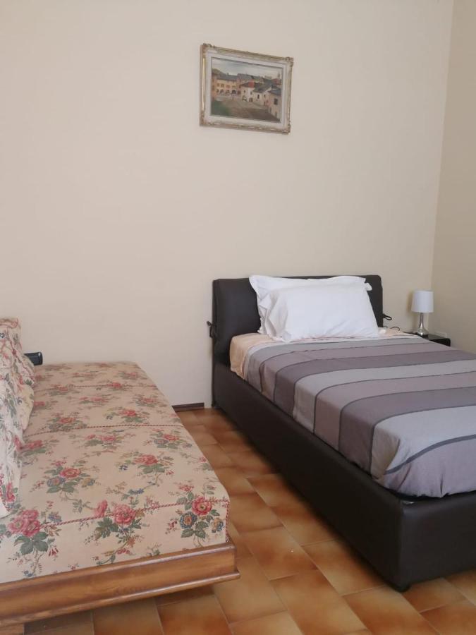 Dimora Castello Dei Conti Bed & Breakfast Trinita  Luaran gambar