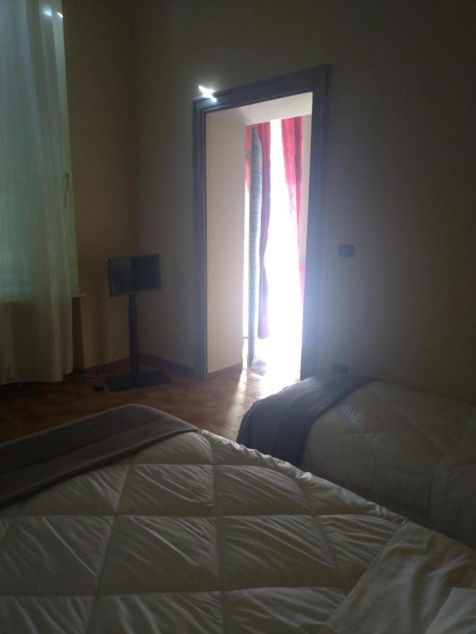 Dimora Castello Dei Conti Bed & Breakfast Trinita  Luaran gambar
